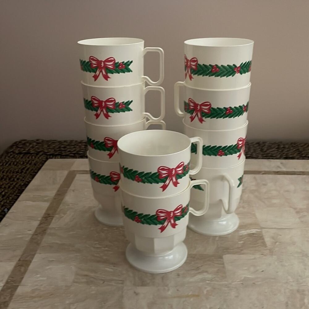 Vintage 10 celluloid plastic cups for hot or cold drinks